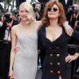 Naomi Watts et Susan Sarandon - Montée des marches du film "Money Monster" lors du 69ème Festival International du Film de Cannes le 12 mai 2016