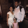 Devon Still, défenseur en NFL sous contrat avec les Houston Texans, a célébré le 13 mai 2016 son mariage avec Asha Joyce, en présence de sa fille Leah, survivante du cancer, à la Bibliothèque nationale de New York.