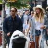 Chrissy Teigen, son mari John Legend et leur fille Luna à New York. Le 14 mai 2016.