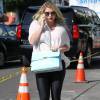 Exclusif - La chanteuse Kesha se promène dans les rues de Los Angeles, le 13 avril 2016