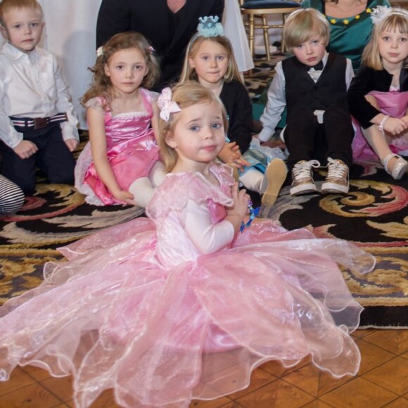 Image du goûter d'anniversaire pour les 2 ans de la princesse Leonore de Suède, organisé par sa mère la princesse Madeleine de Suède avec des enfants sious l'égide de l'association Min Stora Dag, le 22 février 2016 au palais royal à Stockholm.