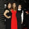 Jenni Konner, Jessica Alba et Lena Dunham assistent à la 20e édition des Webby Awards au Cipriani Wall Street. New York, le 16 mai 2016.