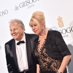 Ivana Trump et Massimo Gargia - Photocall de la soirée de Grisogono à l'hôtel Eden Roc au Cap d'Antibes lors du 69 ème Festival International du Film de Cannes, le 17 mai 2016