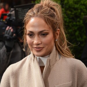 Jennifer Lopez arrive au "2016 NBCUniversal Upfront" au Radio City Music Hall à New York, le 16 mai 2016.