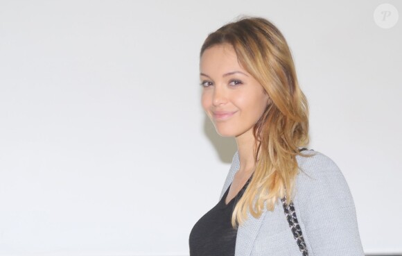 Nabilla Benat­tia - Reprise du procès de Nabilla Benat­tia qui compa­raît devant le tribu­nal correc­tion­nel de Nanterre le 19 mai 2016. La jeune femme est accusée d'avoir poignardé son compagnon Thomas Vergara à la suite d'une dispute et risque jusqu'à 7 ans de prison.