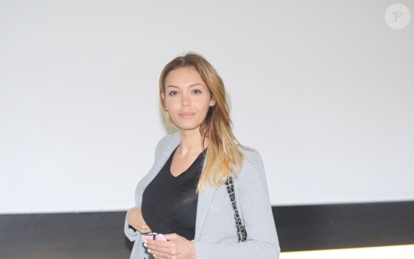 Nabilla Benat­tia - Reprise du procès de Nabilla Benat­tia qui compa­raît devant le tribu­nal correc­tion­nel de Nanterre le 19 mai 2016. La jeune femme est accusée d'avoir poignardé son compagnon Thomas Vergara à la suite d'une dispute et risque jusqu'à 7 ans de prison.