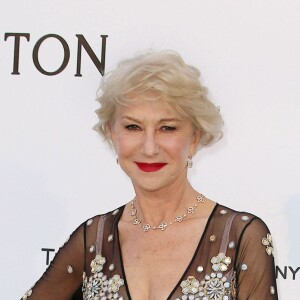 Helen Mirren - Photocall de la 23e édition du Gala de l'amfAR "Cinéma contre Sida" à l'hôtel de l'Eden Roc au Cap d'Antibes, le 19 mai 2016, lors du 69 ème Festival International du Film de Cannes.