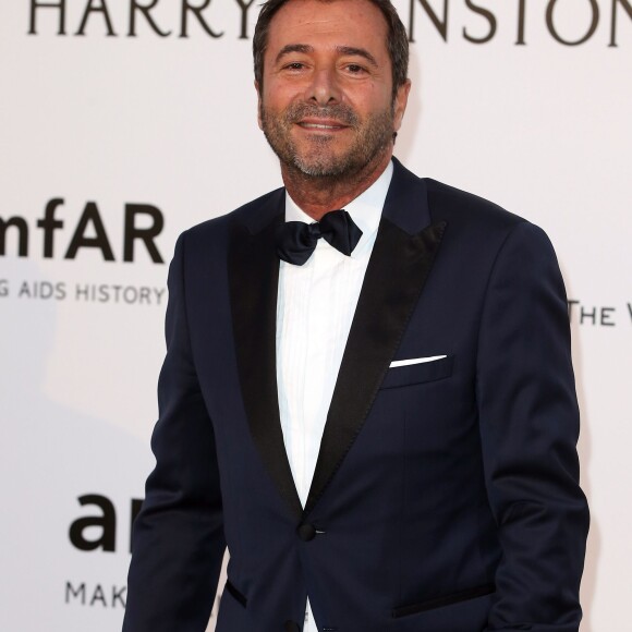 Bernard Montiel - Photocall de la soirée "23th edition of AmfAR's Cinema Against AIDS" Gala à l'hôtel de l'Eden Roc au Cap d'Antibes, le 19 mai 2016, lors du 69 ème Festival International du Film de Cannes. © Dominique Jacovides/Bestimage