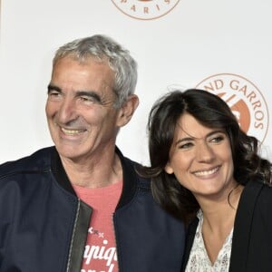 Raymond Domenech et Estelle Denis lors de la Soirée des Joueurs de Roland-Garros 2016, le 19 mai au Petit Palais, à Paris.