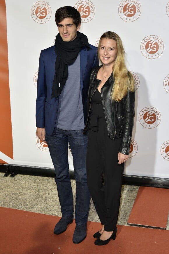 Pierre-Hugues Herbert et sa compagne lors de la Soirée des Joueurs de Roland-Garros 2016, le 19 mai au Petit Palais, à Paris.