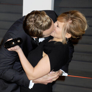 Kristen Bell et son mari Dax Shepard - People à la soirée "Vanity Fair Oscar Party" à Hollywood, le 23 février 2015