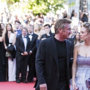 Sean Penn et sa fille Dylan Penn - Montée des marches du film "The Last Face" lors du 69ème Festival International du Film de Cannes. Le 20 mai 2016. © Olivier Borde-Cyril Moreau/Bestimage