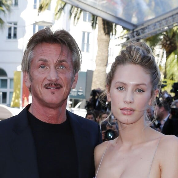 Sean Penn et sa fille Dylan Penn - Montée des marches du film "The Last Face" lors du 69ème Festival International du Film de Cannes. Le 20 mai 2016. © Olivier Borde-Cyril Moreau/Bestimage