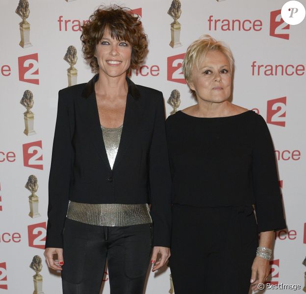 Anne Le Nen et Muriel Robin - Soirée de la 28ème Nuit des Molières au théâtre des Folies Bergère à Paris. Le 23 mai 2016 © Coadic Guirec / Bestimage