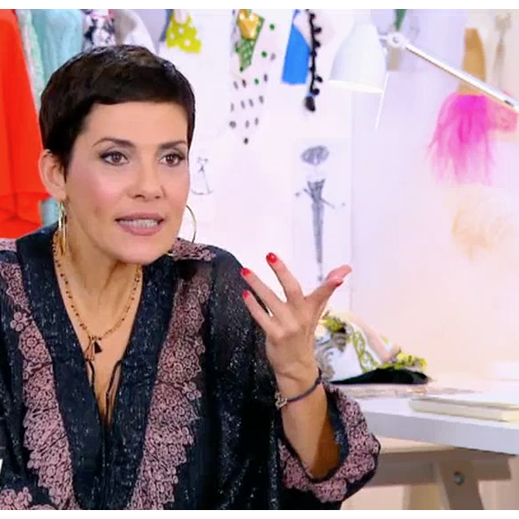Audrey, candidate des "Reines du shopping" sur M6, abandonne en pleine émission. Cristina Cordula choquée. Le 23 mai 2016.
