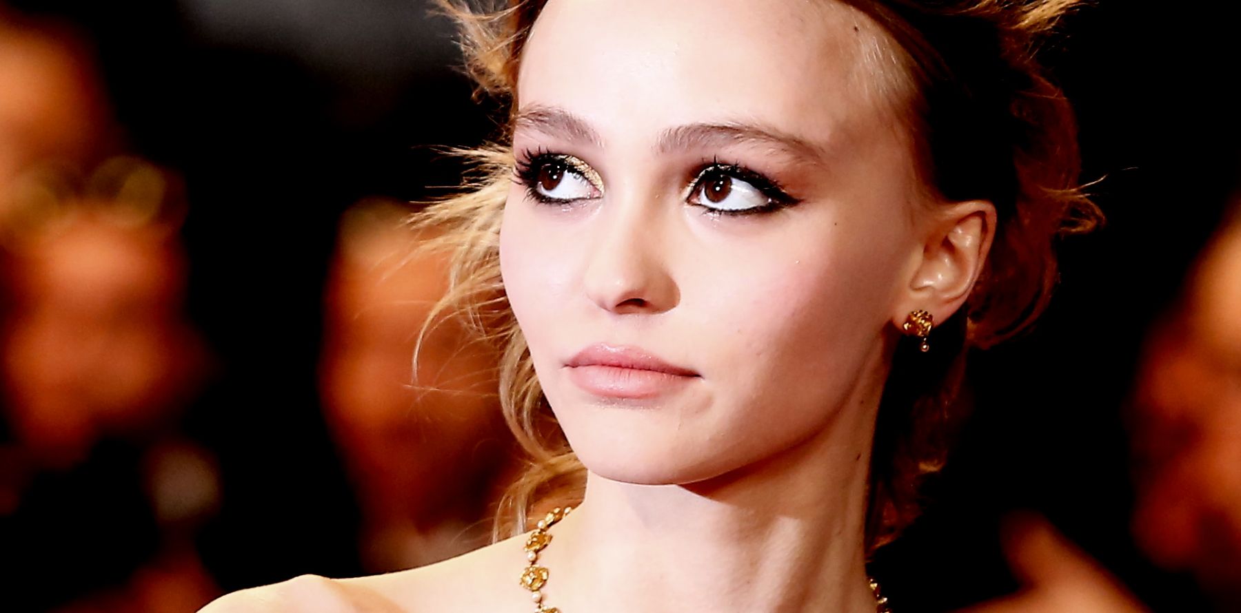 LilyRose Depp Son tendre message pour soutenir son père Johnny Depp Purepeople
