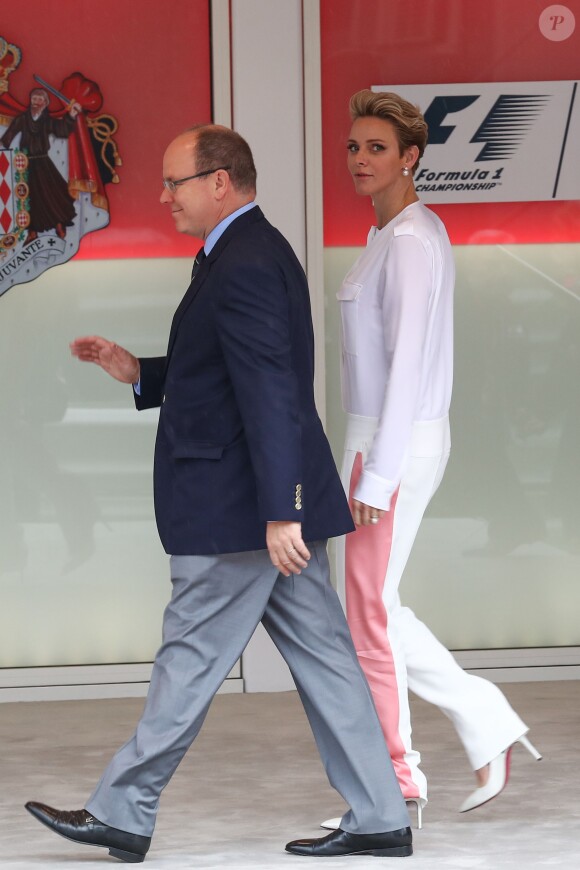 Le prince Albert II de Monaco et la princesse Charlène de Monaco au 74e Grand Prix de Formule 1 de Monaco, le 29 mai 2016, remporté par Lewis Hamilton.