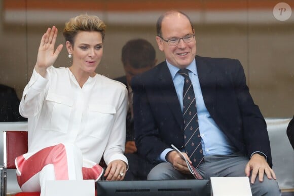 Le prince Albert II de Monaco et la princesse Charlène de Monaco lors du 74e Grand Prix de Formule 1 de Monaco, le 29 mai 2016, remporté par Lewis Hamilton.