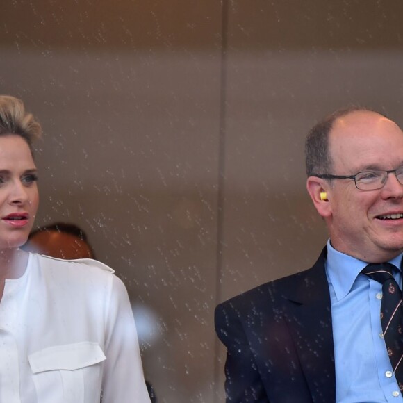 Le prince Albert II de Monaco et la princesse Charlène lors du 74e Grand Prix de Formule 1 de Monaco, le 29 mai 2016, remporté par le Britannique Lewis Hamilton. © Bruno Bebert/Bestimage