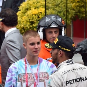 Justin Bieber était présent au 74e Grand Prix de Monaco et a pu féliciter son ami Lewis Hamilton pour sa belle victoire, devant D.Ricciardo et S.Perez. © Bruno Bebert/Bestimage