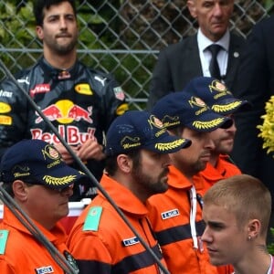 Justin Bieber était présent au 74e Grand Prix de Monaco et a pu féliciter son ami Lewis Hamilton pour sa belle victoire, devant D.Ricciardo et S.Perez. © Bruno Bebert/Bestimage