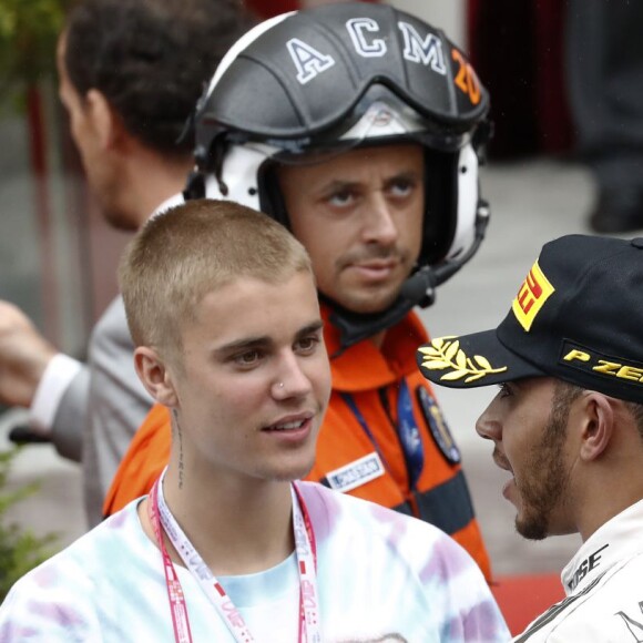 Justin Bieber a pu célébrer la victoire de son ami Lewis Hamilton au 74e Grand Prix de F1 de Monaco, remporté par Lewis Hamilton devant D. Ricciardo et S. Perez, le 29 mai 2016.