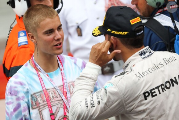 Justin Bieber a pu célébrer la victoire de son ami Lewis Hamilton au 74e Grand Prix de F1 de Monaco, remporté par Lewis Hamilton devant D. Ricciardo et S. Perez, le 29 mai 2016.