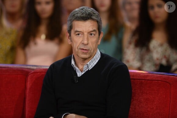 Michel Cymes - Enregistrement de l'émission "Vivement Dimanche" à Paris le 7 octobre 2015.