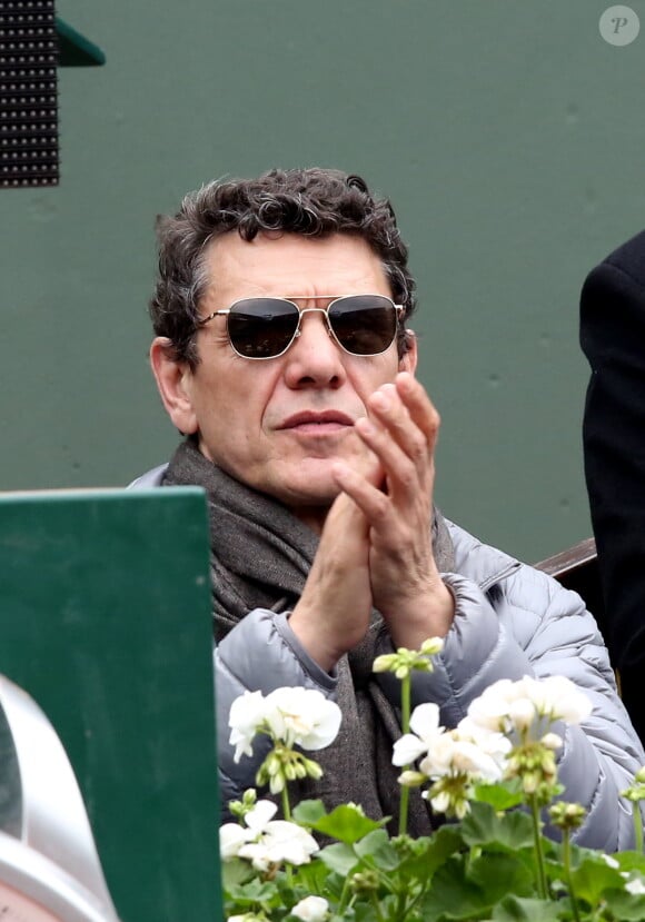 Marc Lavoine dans les tribunes des internationaux de France de tennis à Roland Garros le 1er juin 2016. © Dominique Jacovides / Bestimage