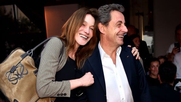 Carla Bruni et Nicolas Sarkozy : Un fou rire pour les amoureux à Nice