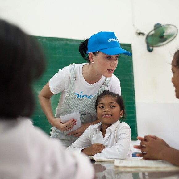 Katy Perry, ambassadrice de bonne volonté de l'UNICEF en visite au Vietnam, le 27 mai 2016.