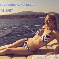 Iggy Azalea torride en bikini : Sans complexe pour son 26e anniversaire !