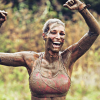 Laury Thilleman le 4 juin 2016 lors de la Spartan Race de Paris.