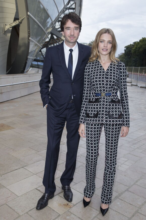 Antoine Arnault et sa compagne Natalia Vodianova - Inauguration de la Fondation Louis Vuitton à Paris le 20 octobre 2014.