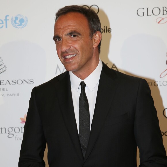 Nikos Aliagas - Photocall des célébrités à la 7ème Édition du Global Gift Gala au Four Seasons Hotel George V à Paris le 9 mai 2016 © Marc Ausset-Lacroix / Bestimage