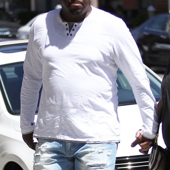 Bobby Brown et sa femme Alicia Etheredge, enceinte, se rendent chez le médecin à Beverly Hills, le 3 mai 2016.