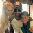 Anna Kournikova a publié une photo de couple avec Enrique Iglesias, et son petit frère Allan sur sa page Instagram, le 9 juin 2016