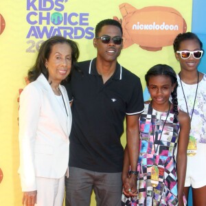 Chris Rock en famille à la soirée "Nickelodeon's 28th Annual Kids' Choice Awards" à Inglewood, le 28 mars 2015