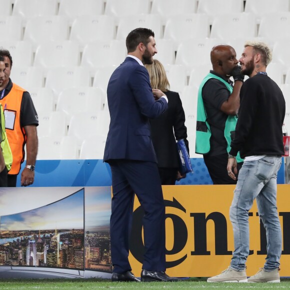M. Pokora et André-Pierre Gignac au match de l'Euro 2016 France-Albanie au Stade Vélodrome à Marseille, le 15 juin 2016. © Cyril Moreau/Bestimage