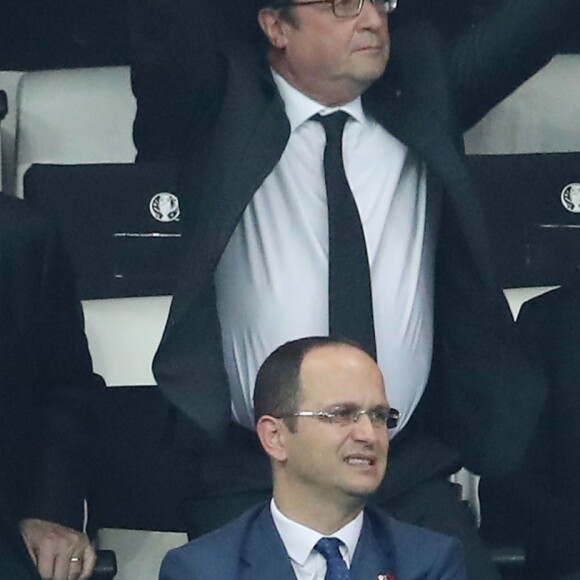 François Hollande au match de l'Euro 2016 France-Albanie au Stade Vélodrome à Marseille, le 15 juin 2016. © Cyril Moreau/Bestimage