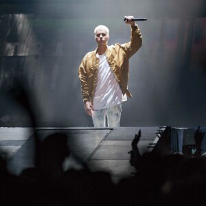 Justin Bieber en concert à Calgary lors de sa tournée "Purpose World Tour", le 13 juin 2016.