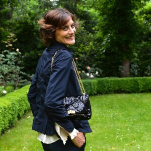 Inès de La Fressange - Cocktail italien organisé par les Jeunes Donateurs et Mécènes du Comité Français pour la Sauvegarde de Venise à l'Hôtel de Gallifet, siège de l'Institut Culturel Italien à Paris, France le 15 Juin 2016. © Veeren / Bestimage