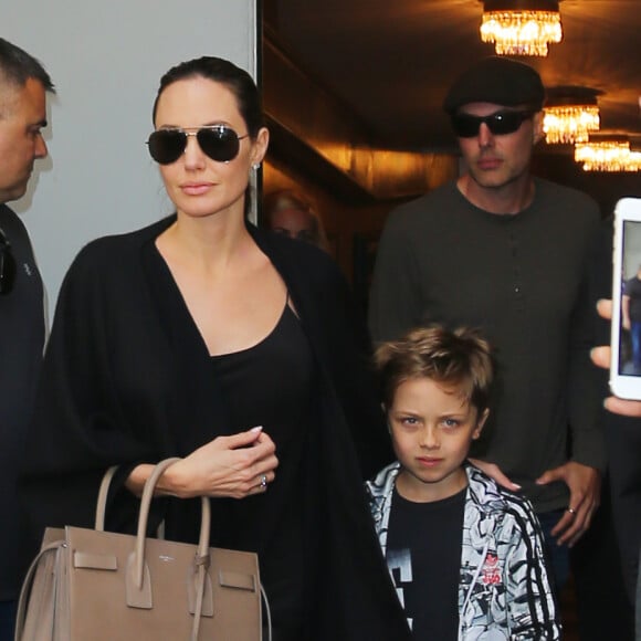 Angelina Jolie, ses enfants Knox et Maddox et son frère James Haven à New York le 19 juin 2016