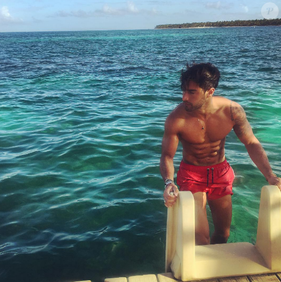 Valentin de la télé-réalité "Moundir et les apprentis aventuriers" sur W9. 2016.