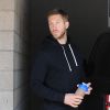 Après sa récente rupture avec Taylor Swift le DJ Calvin Harris sort d'une salle de gym à Los Angeles le 17 juin 2016.  Newly single DJ Calvin Harris is spotted hitting up a gym for the third day in a row in Los Angeles, California on June 17, 2016. Calvin recently called it quits with singer Taylor Swift.17/06/2016 - Los Angeles