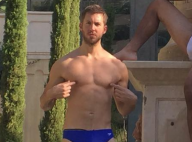 Calvin Harris : Slip moulant et grosse éclate entre potes, Taylor Swift oubliée...