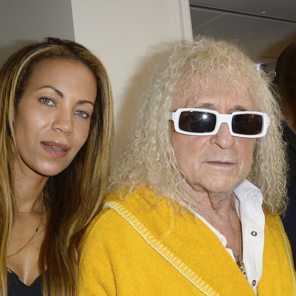 Michel Polnareff et sa compagne Danyellah - Jour 4 - People en backstage du concert de Michel Polnareff à l'AccorHotels Arena de Paris le 11 mai 2016. © Coadic Guirec/Bestimage