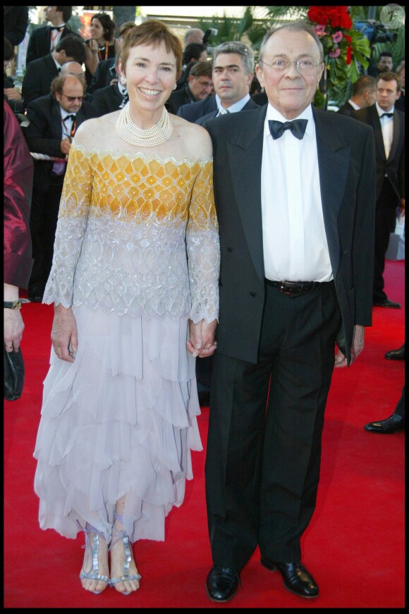 Michel Rocard et sa femme à Cannes, le 14 mai 2003