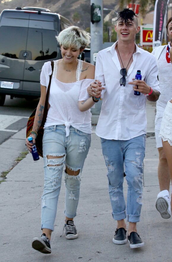 Paris Jackson et son petit ami arrivent à une fête privée au restaurant Nobu à Los Angeles, le 4 juillet 2016