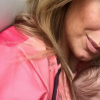 Aurélie Van Daelen pose avec son fils Pharell, sur Instagram